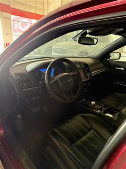 کرایسلەر 300